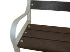 Parková lavička, plastové laty 1500 mm, kovová konštrukcia, podrúčky