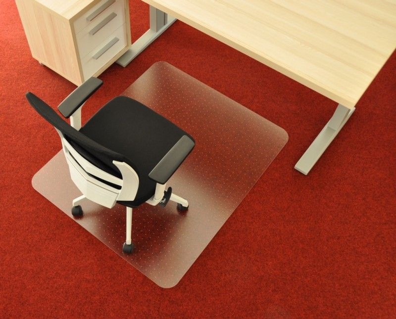 Podložka pod stoličku s hrotmi na koberec 1200x1000 mm