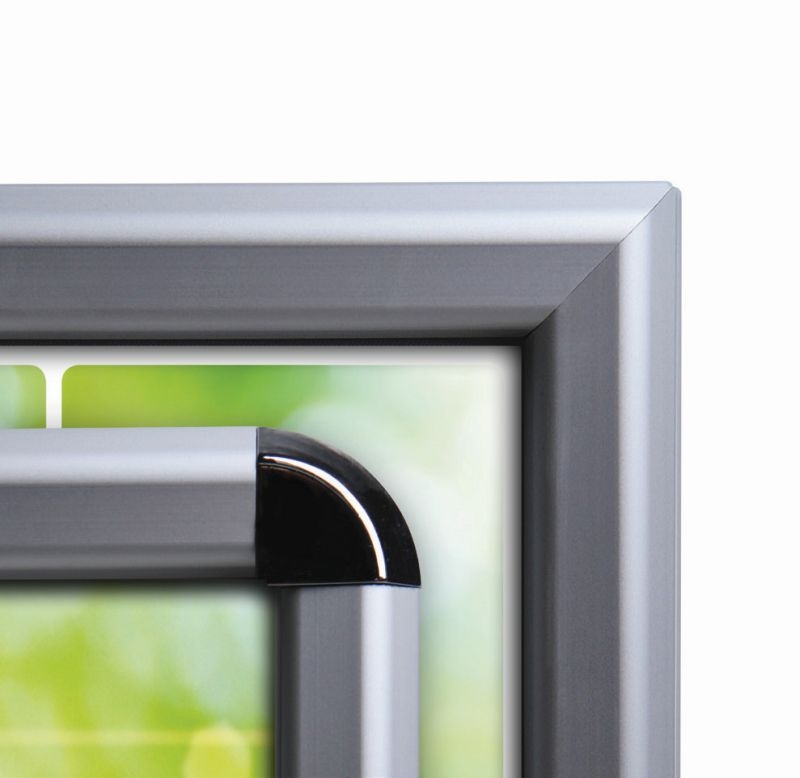 Plagátový klaprám 700 x 1000 profil 32 mm ostrý roh, securit