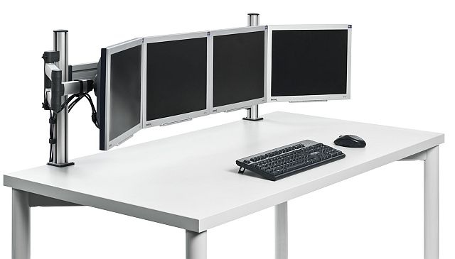 Zostava držiakov monitorov zo systému NOVUS TSS