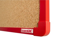 Korková nástenka boardOK s červeným rámom 600x900 - 2