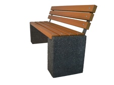 Parková lavička s operadlem 1500 mm s betónovou nohou - okruhliak - 1