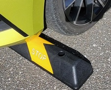 Parkovací doraz STOP 60 cm
