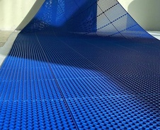 Univerzálna protišmyková rohož pre mokré priestory 90 cm x 20 m modrá - 1