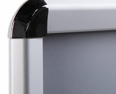 Plagátový klaprám 500 x 700 profil 32 mm oblý roh - 3