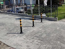 Gumový dopravný stĺpik s tvarovou pamäťou 77 cm, čierno-žltý - 2