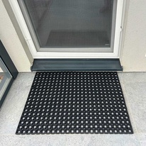 Vstupná rohož na hrubé nečistoty Honeycomb nízka 100x75