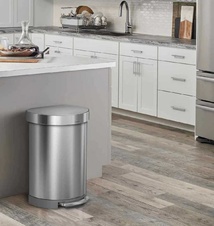Pedálový polguľatý odpadkový kôš Simplehuman 60l, matný nerez - 4