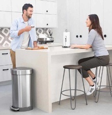 Bezdotykový polguľatý odpadkový kôš Simplehuman 45l, matný nerez - 5