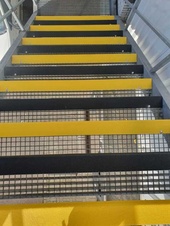 Protišmyková schodová lišta IG Fine, čierna, 7x3x240 cm - 2