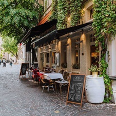 Drevené áčko Flip 55x105 cm, čierna - 10