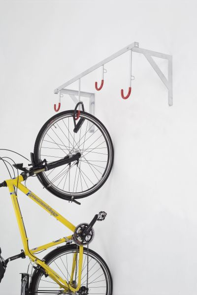 Záves na kolesá na stenu pre 6 kolies