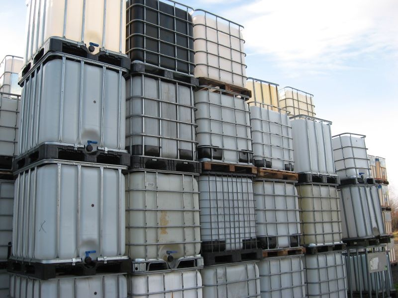 IBC kontajner 1000 L , ZÁHRADA
