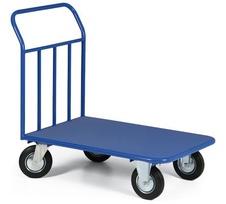 Plošinový vozík s plechovou ložnou plochou